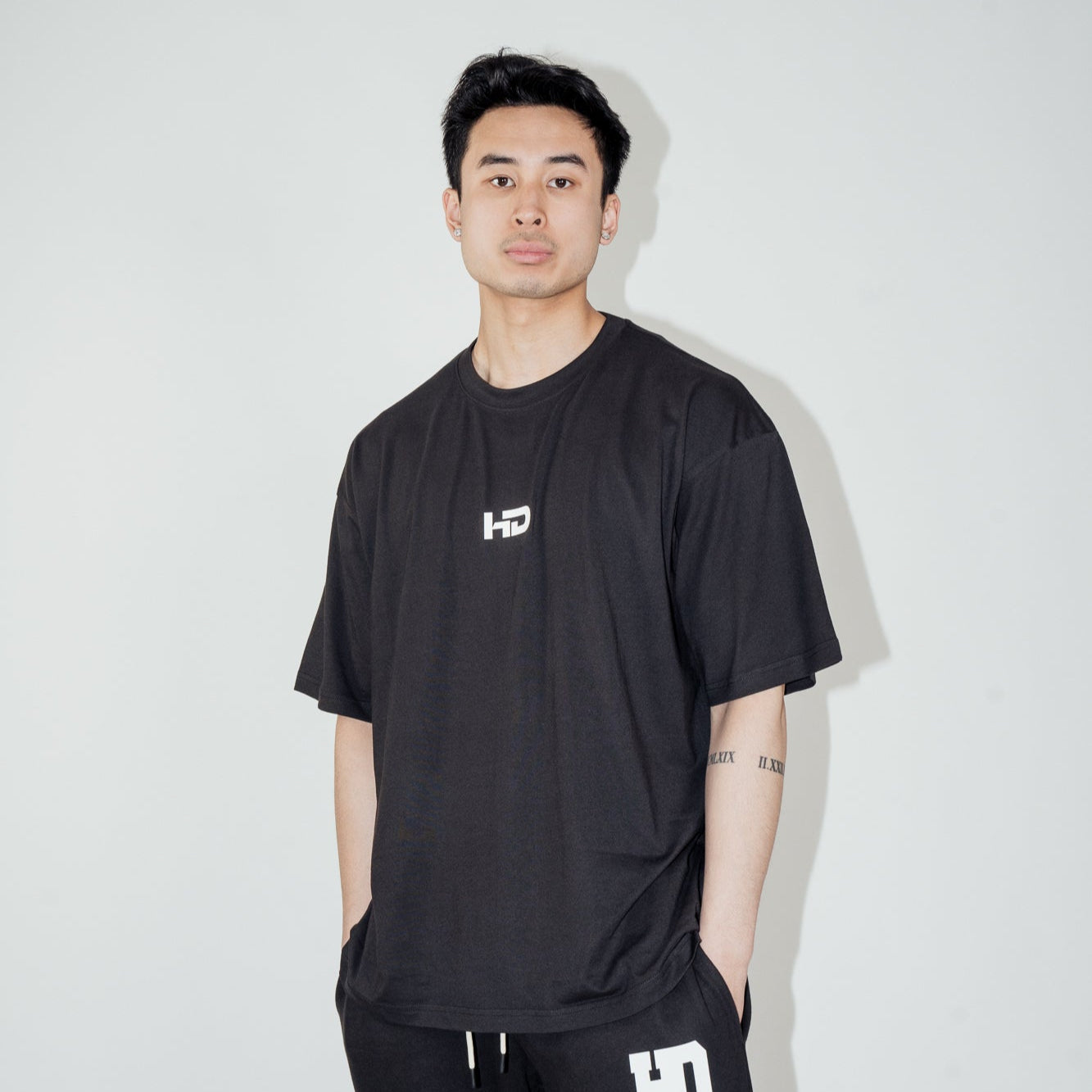 Icon T-Shirt — Black